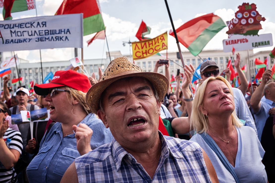 People taking part in a pro-government rally in Minsk on Sunday.