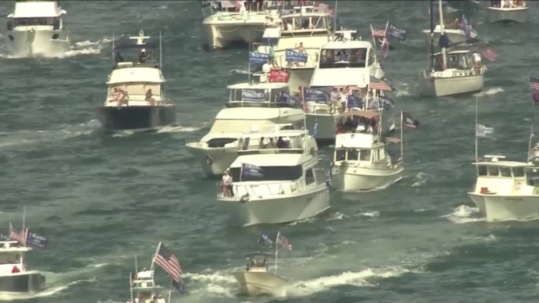 01 trump boat parade SCREENGRAB