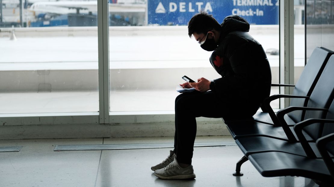 Many major airports around the world are still almost empty due to the impact of the pandemic.