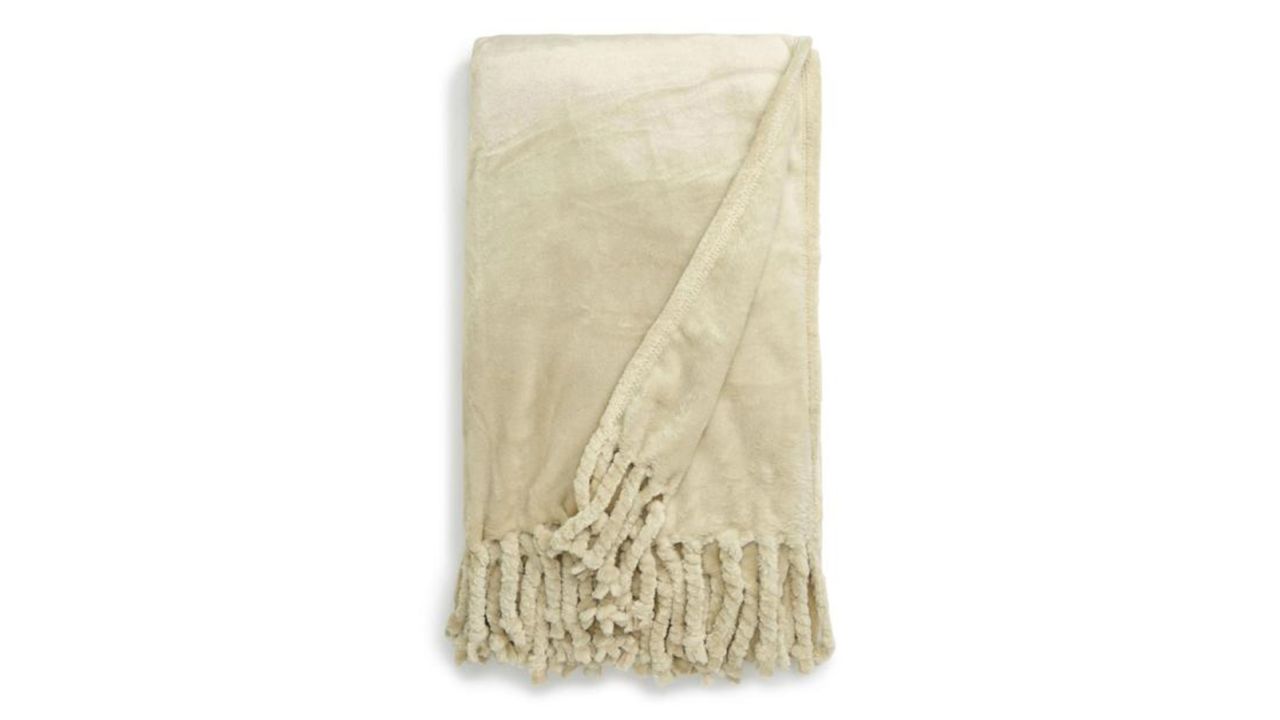 Nordstrom Bliss Plush Throw