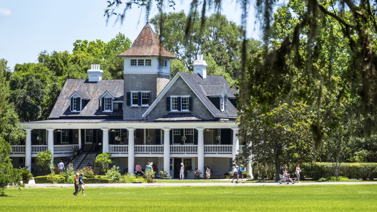 Magnolia Plantation and Gardens offers a popular "From Slavery to Freedom" tour. The property also hosts weddings and events.