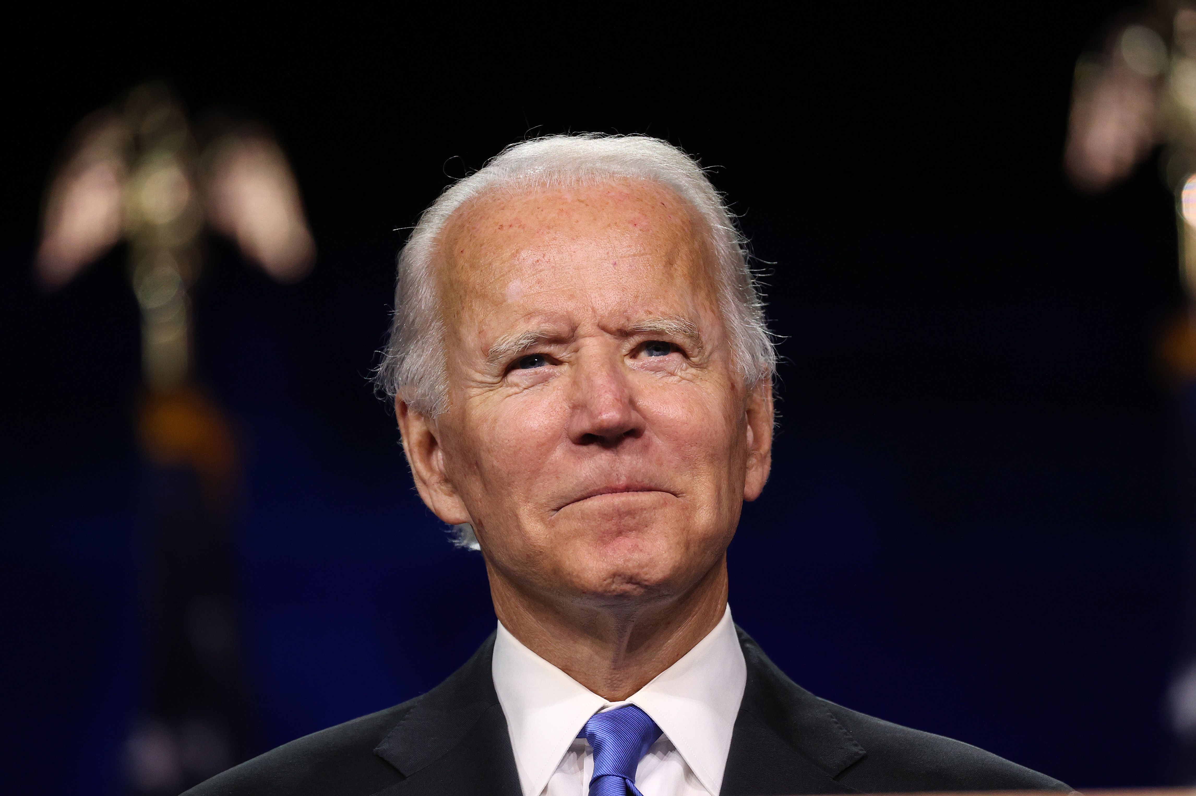 Disco Ligegyldighed Udfør Biden campaign will air two ads during VMAs to encourage turnout of young  voters and voters of color | CNN Politics