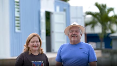 KONTi homeowners, Mildred Díaz and Luis Amador, enjoy their new home in Vieques, Puerto Rico.