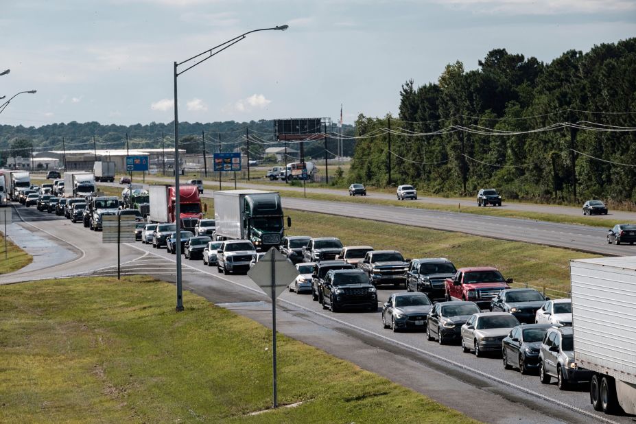 Traffic is at a near-standstill on Interstate 10 as people evacuate the region near Jennings, Louisiana, on August 25.