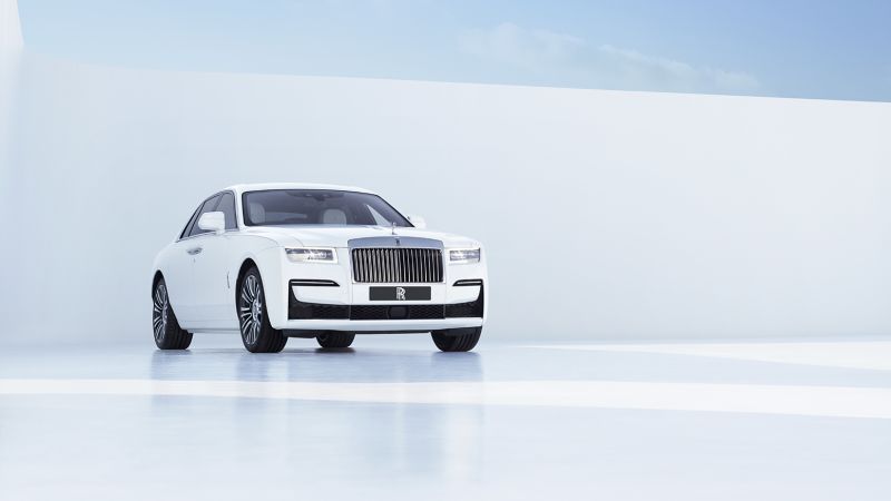 The Rolls-Royce Ghost was so eerily quiet inside the engineers had to make  it louder | CNN Business