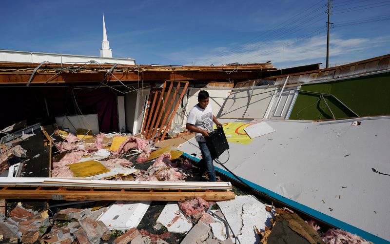 Photos: Hurricane Laura Damage In Louisiana And Texas | CNN