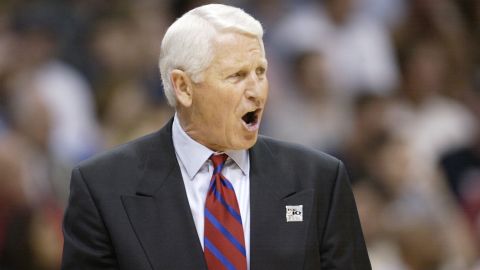 Head coach Lute Olson of Arizona during the men's Pacific 10 Tournament championship game in 2002.