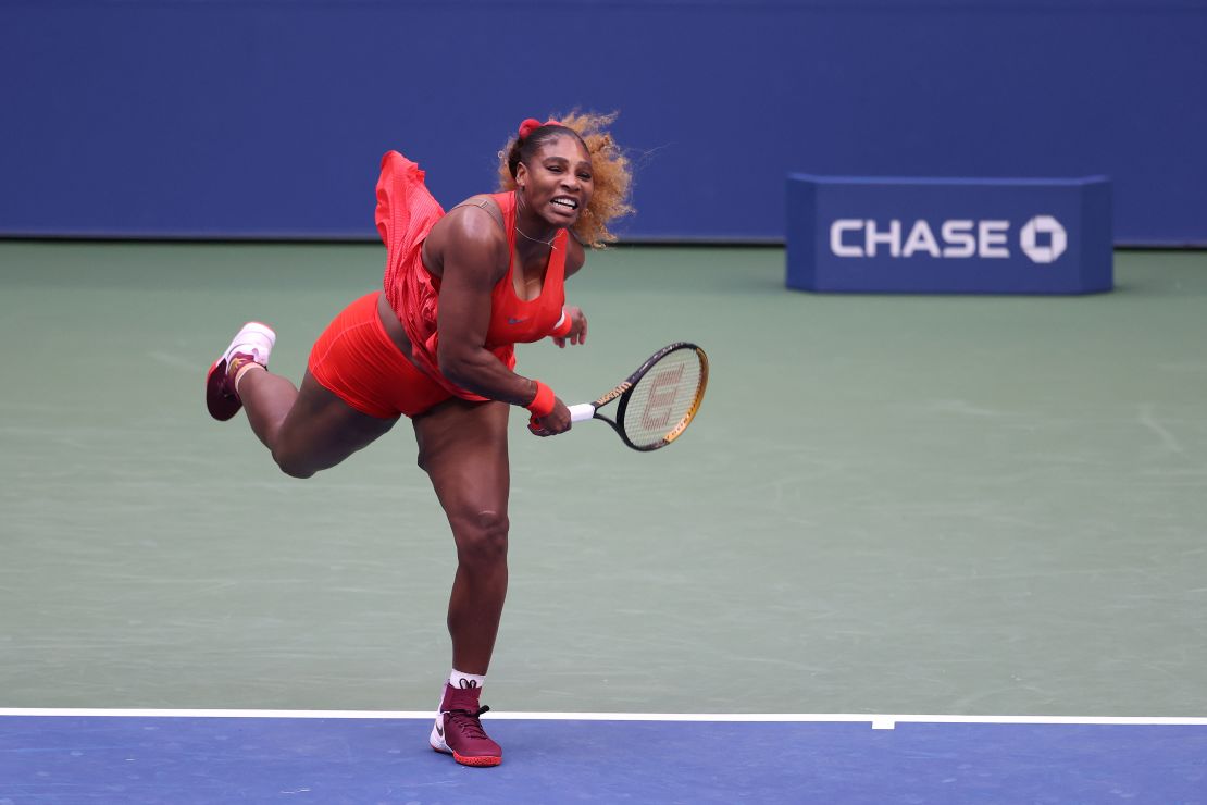 Serena Williams sets a new record at the US Open with victory over Kristie Ahn.