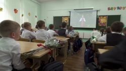 russia school reopen 2