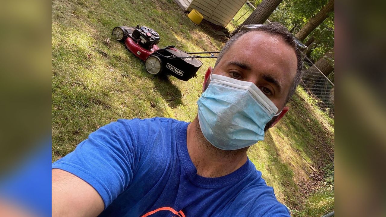 Brian Schwartz lost his job due to the pandemic. Now he's spending his time mowing lawns for senior citizens and veterans at no charge 