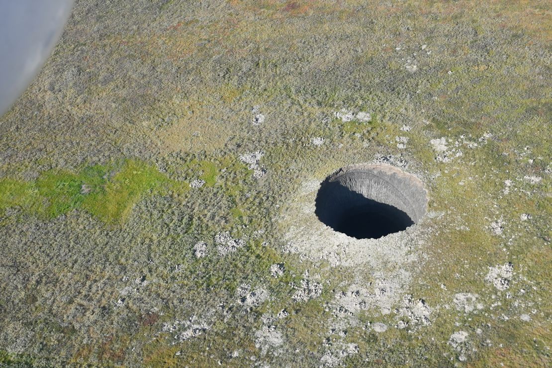 An aerial view of the newest crater that appeared this year. It's one of the largest that has appeared so far. In August 2020, the RAS Institute of Oil and Gas Problems, supported by the local Yamal authorities, conducted a major expedition to the new crater. Skoltech researchers were part of the final stages of that expedition.
Credit: Evgeny Chuvilin