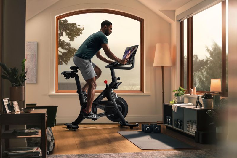 Cost of 2025 peloton exercise bike