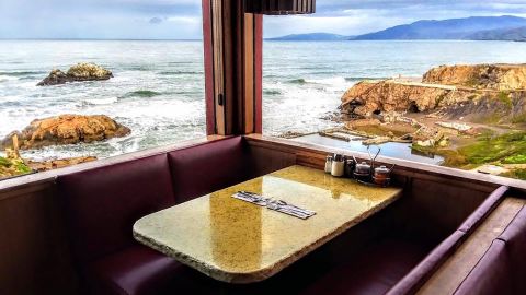 A table at Louis' overlooking the Pacific Ocean.
