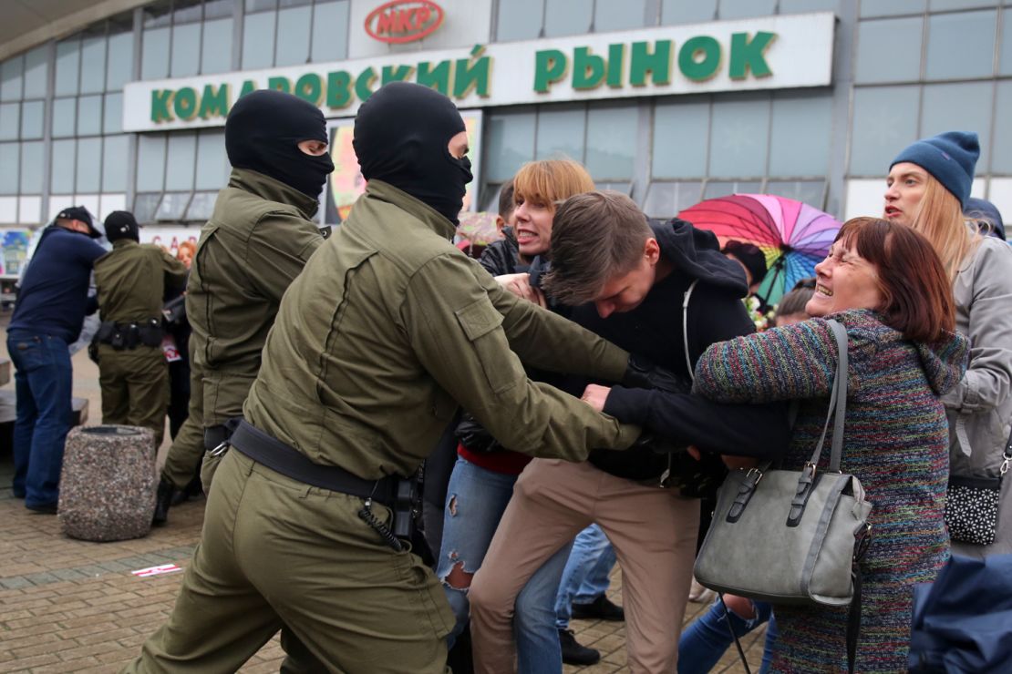 Law enforcement officers detain participants of a rally in support of detained opposition figure Maria Kolesnikova in Minsk on September 8.