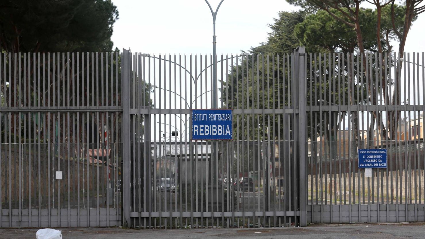 A mafia boss incarcerated at Rome's Rebibbia prison allegedly bit off a prison guard's finger (Credit Image: © Sisto/ROPI via ZUMA Press)
