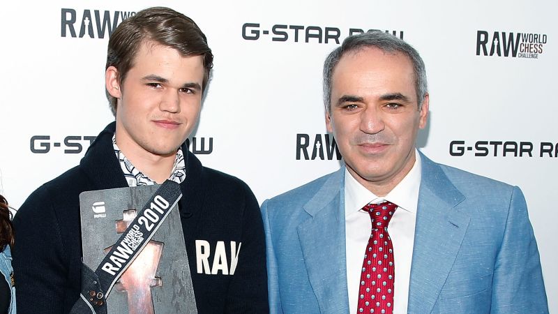 Magnus Carlsen ranks Garry Kasparov 