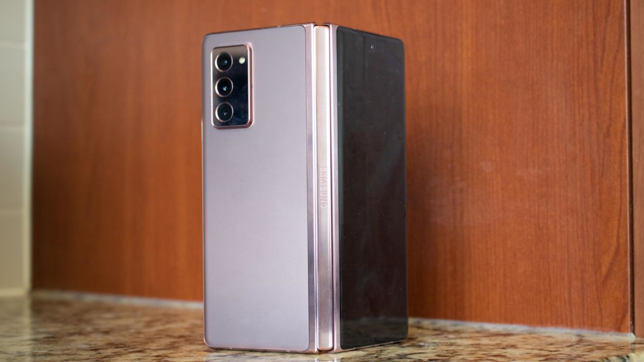 9-galaxy z fold 2 review underscored