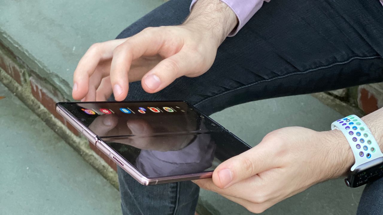 13-galaxy z fold 2 review underscored