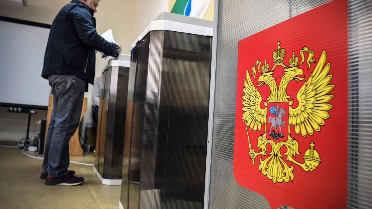 A man votes at a polling station in Novosibirsk, Russia on September 13, 2020.