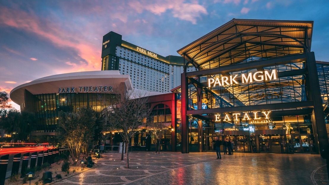 Welcome to the Park MGM -- no smoking, please.