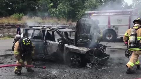 02 ct teen saves family from burning car