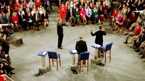 Moderator Carole Simpson presides over the presidential debate between Democratic presidential candidate Bill Clinton, Independent candidate Ross Perot and Republican candidate, President George H.W. Bush, at the University of Richmond, Virginia, in 1992.