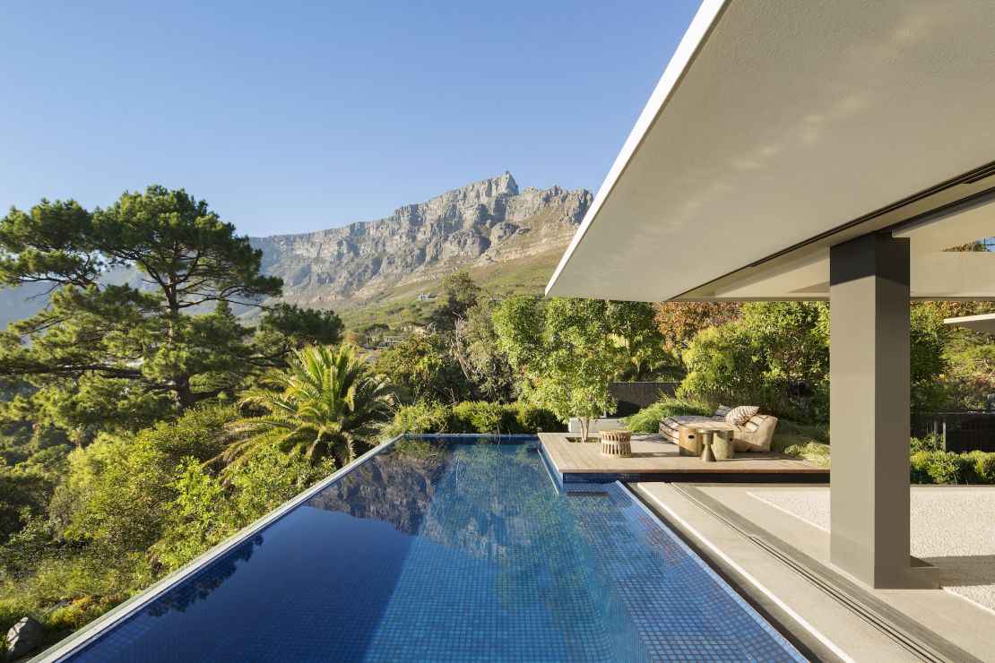 Kloof 119A by Saota, Cape Town, South Africa