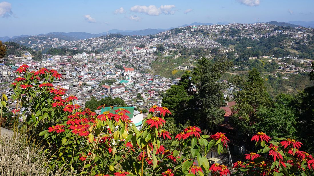 <strong>Kohima, Nagaland: </strong>Today's Kohima shows no traces of that long-ago battle. The urban sprawl of the town has covered up all the hills over which the battle was fought. 