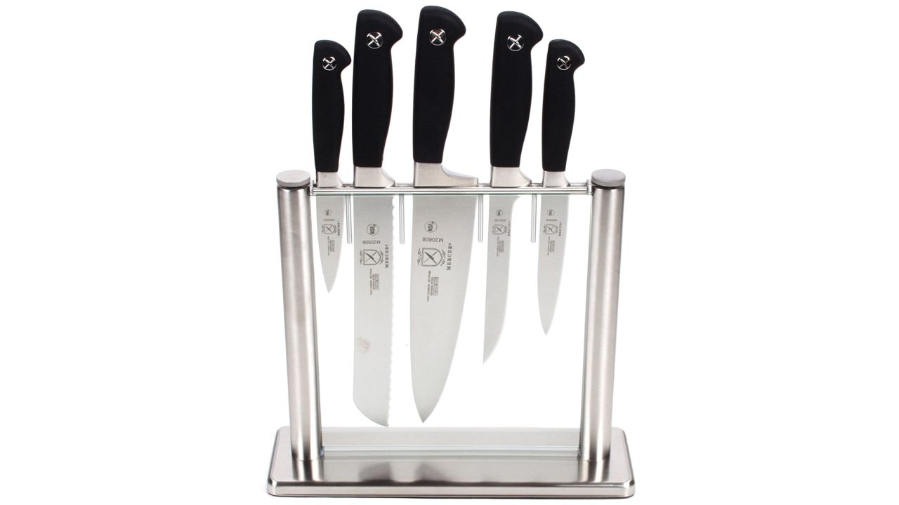 https://media.cnn.com/api/v1/images/stellar/prod/200917110245-best-kitchen-knife-set-mercer-culinary-genesis-6-piece-forged-knife-block-set.jpg?q=x_3,y_0,h_1526,w_2711,c_crop/h_720,w_1280