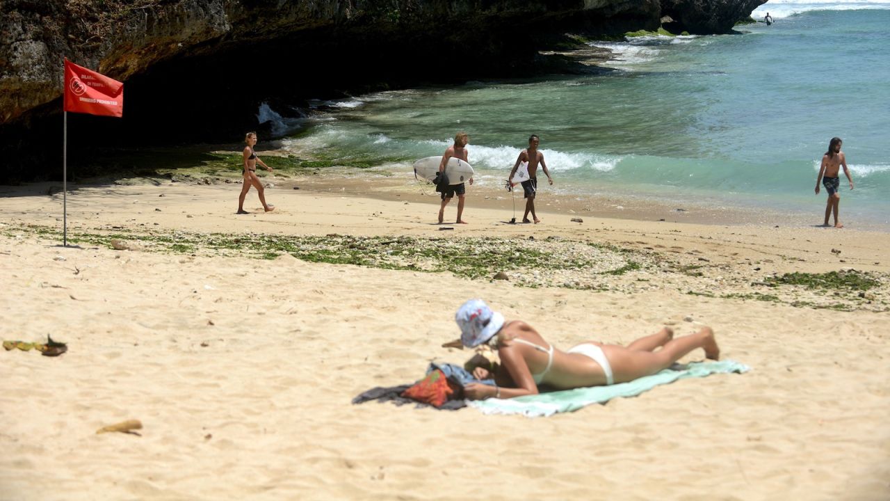 Though closed to international tourism, Bali remains open to domestic tourists. 