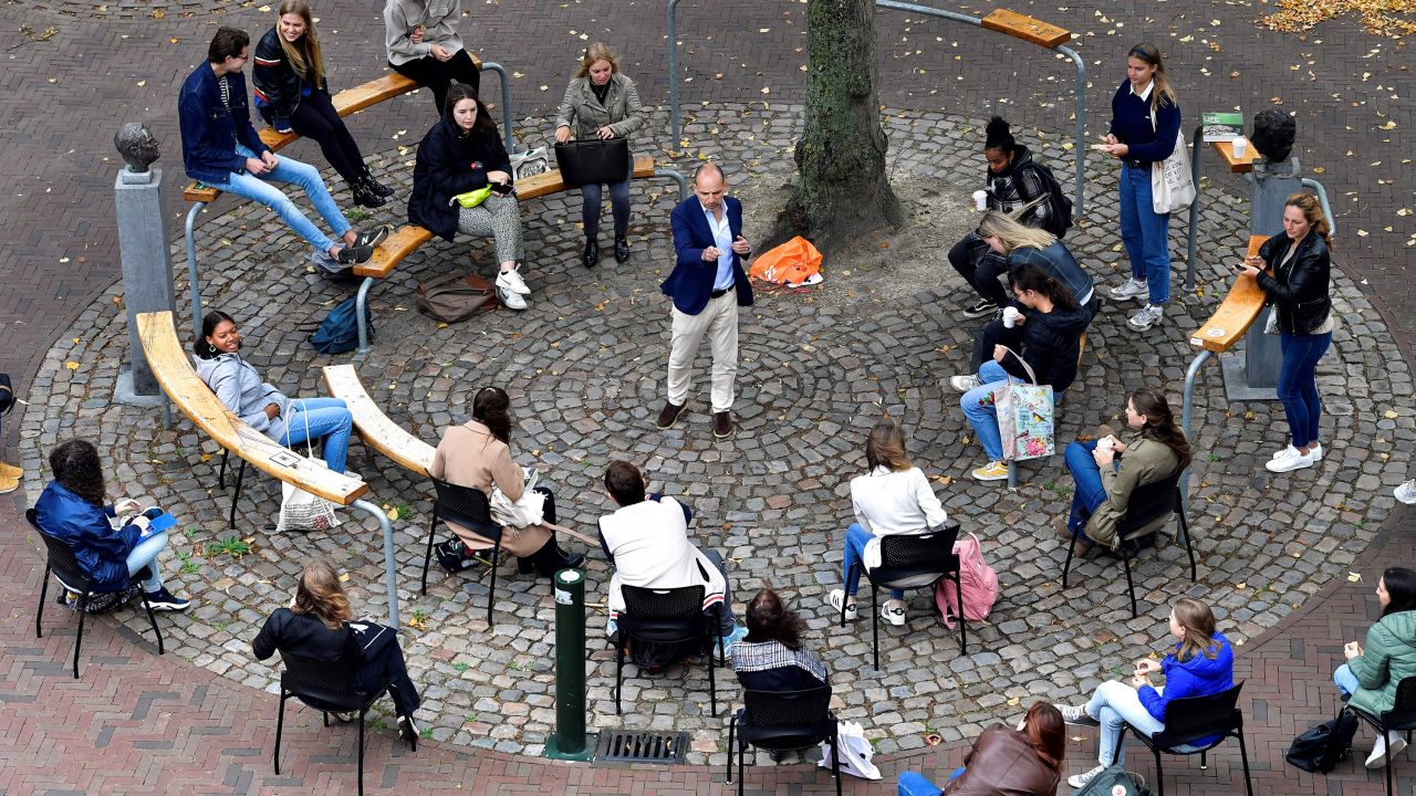 Dutch Professor Edward Nieuwenhuis of Roosevelt College University in Middelburg gives an outdoor introduction to live science to 25 students on September 8.