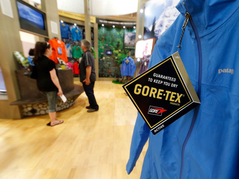 Robert Gore, inventor of waterproof outerwear Gore-Tex, dies at 83