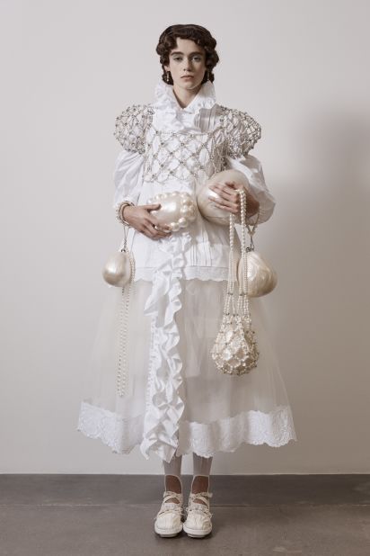 06 Simone Rocha London Fashion Week 2020 RESTRICTED