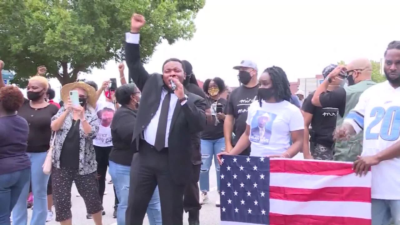 Francys Johnson, Statesboro civil rights attorney and co-counsel for the Julian Lewis family, at a caravan in downtown Sylvania on Saturday, September 19, 2020.
