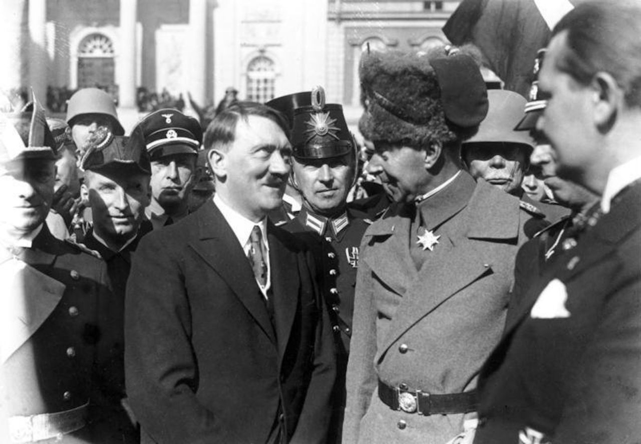 The former Crown Prince Wilhelm pictured with Hitler.