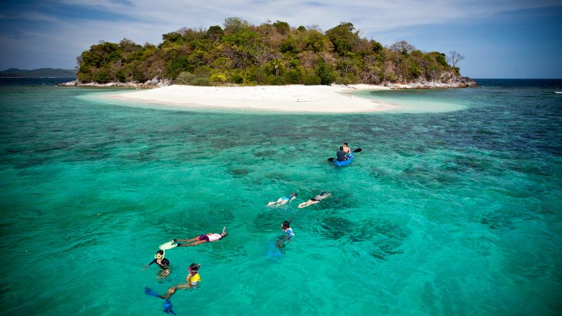 <strong>Sea activities: </strong>Tao's Paraw Voyage from El Nido to Coron lets travelers sail until sunset. Along the way, the boat stops in scenic coves so guests can snorkel around coral reefs, go cliff jumping, hang at a beach, swim, fish or spot sea turtles.