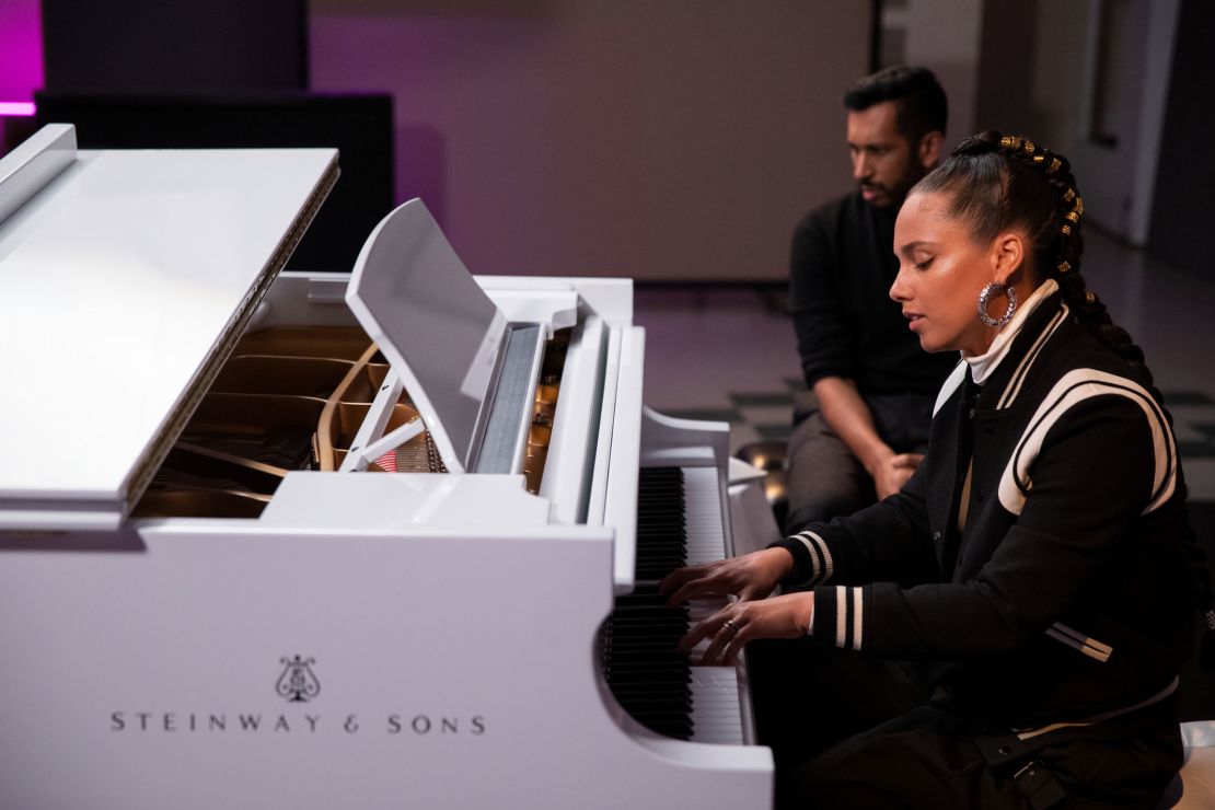 "Song Exploder" takes an in-depth look at how artists like Alicia Keys create a work of music.