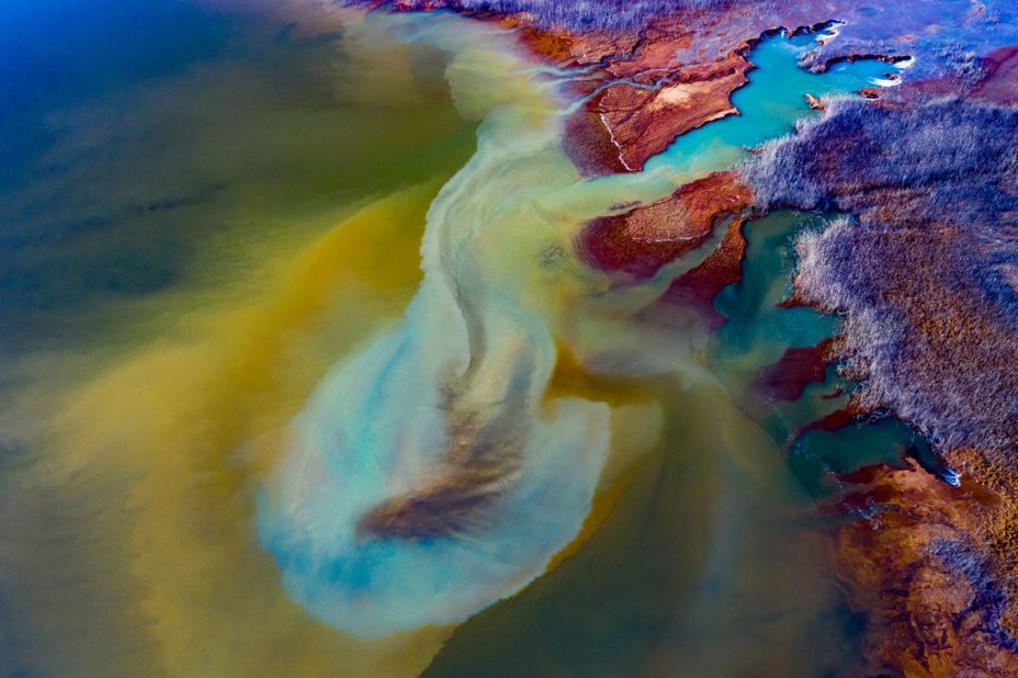'Colored Watermix' by Ignacio Medem, highlighted in the nature category.