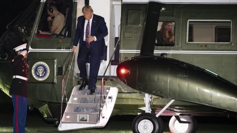 President Donald Trump walks off Marine One as Hope Hicks is seen through the window as he returns to the White House following a trip to the west coast, on September 14, 2020 in Washington, DC. Photo by Kevin Dietsch/Pool/ABACAPRESS.COM
