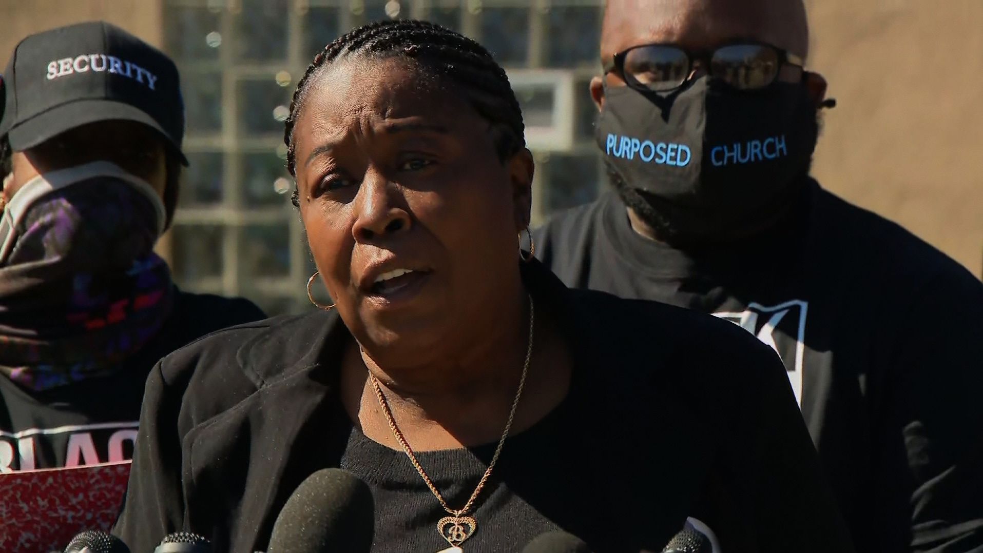 Breatrice Roberson addresses a news conference on Friday after authorities said a police officer who fatally shot her son, Jemel Roberson, will not be prosecuted. 