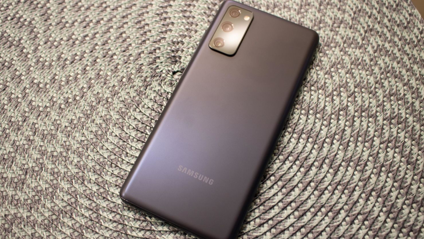 The New Samsung Galaxy S20 FE has dropped and we're thinking of
