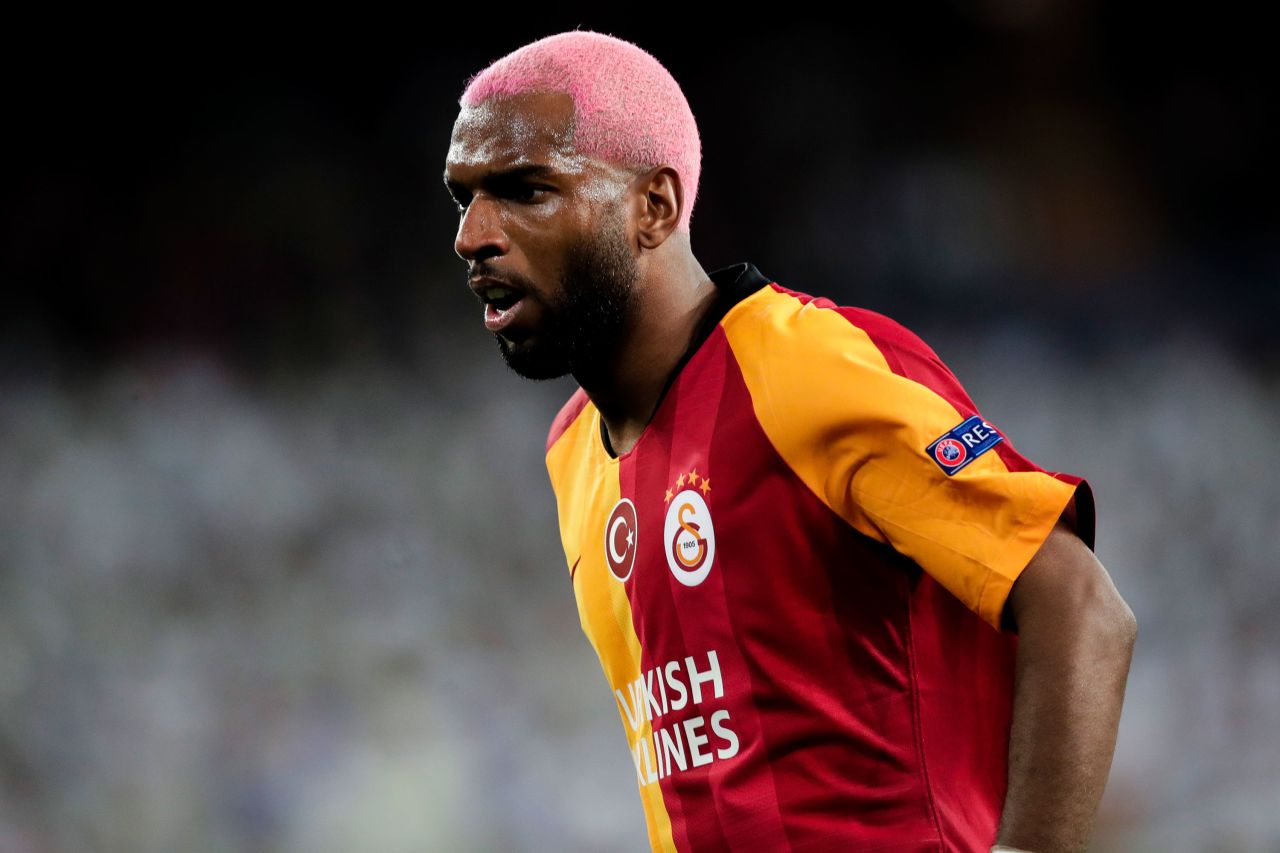 Having been loaned to Ajax, he has since returned to Galatasaray to see out the final two years of his contract with the Turkish side.