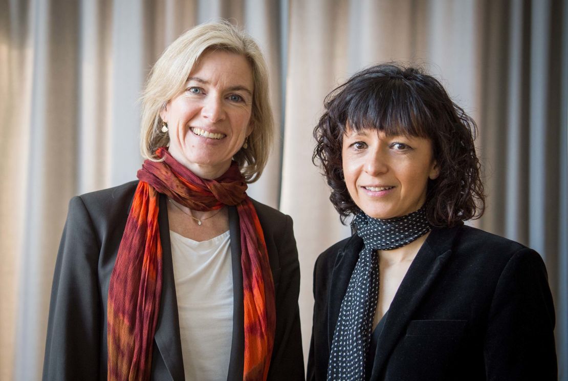 The American biochemist Jennifer A. Doudna (left) and French microbiologist Emmanuelle Charpentier, pictured together in 2016.
