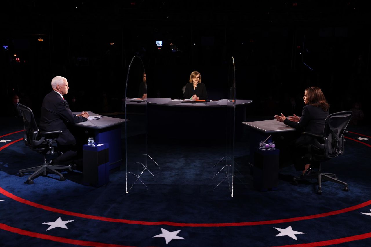 Harris addresses Pence during the debate.