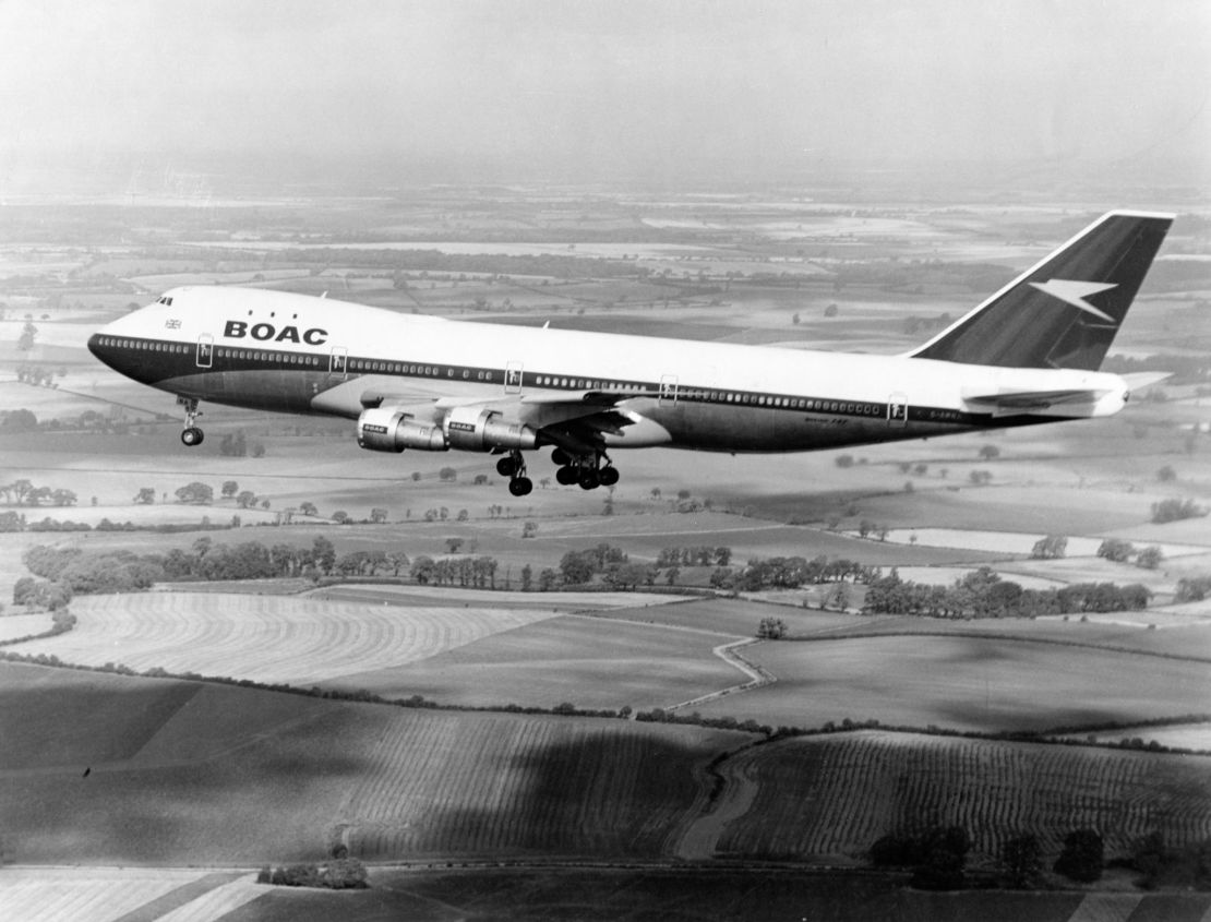 The Boeing 747-136.