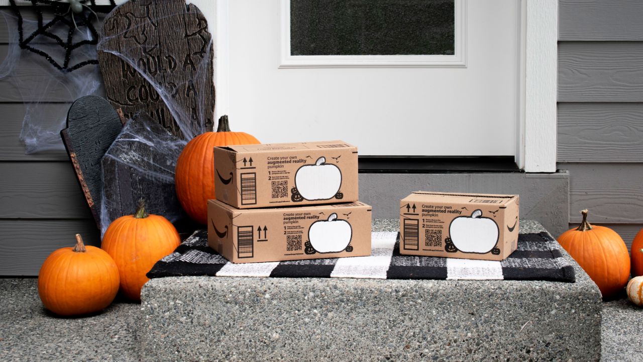 Amazon is shipping new boxes between now and Halloween. 