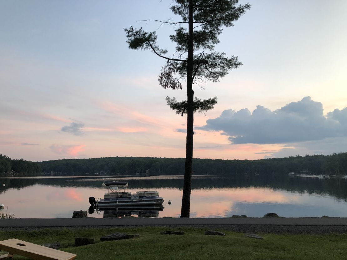The Alesia family rented a house in a remote, scenic part of Pennsylvania for their reunion trip.