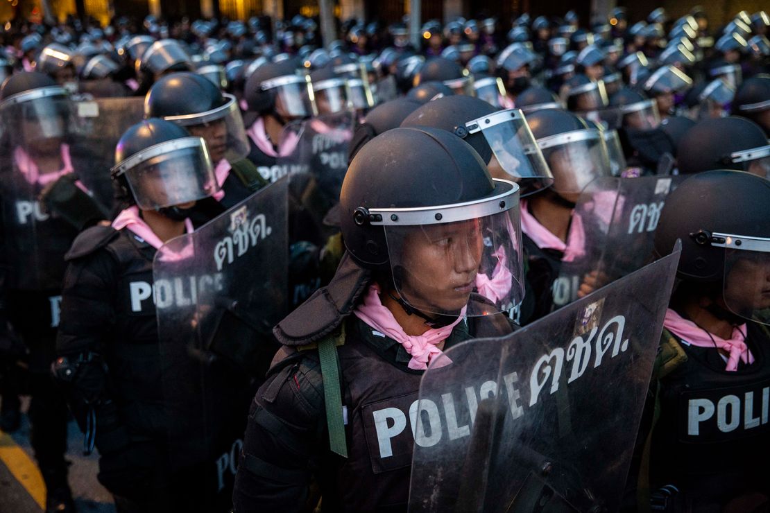 Thai riot police force protesters to retreat away from Government House on October 15, 2020 in Bangkok, Thailand. 