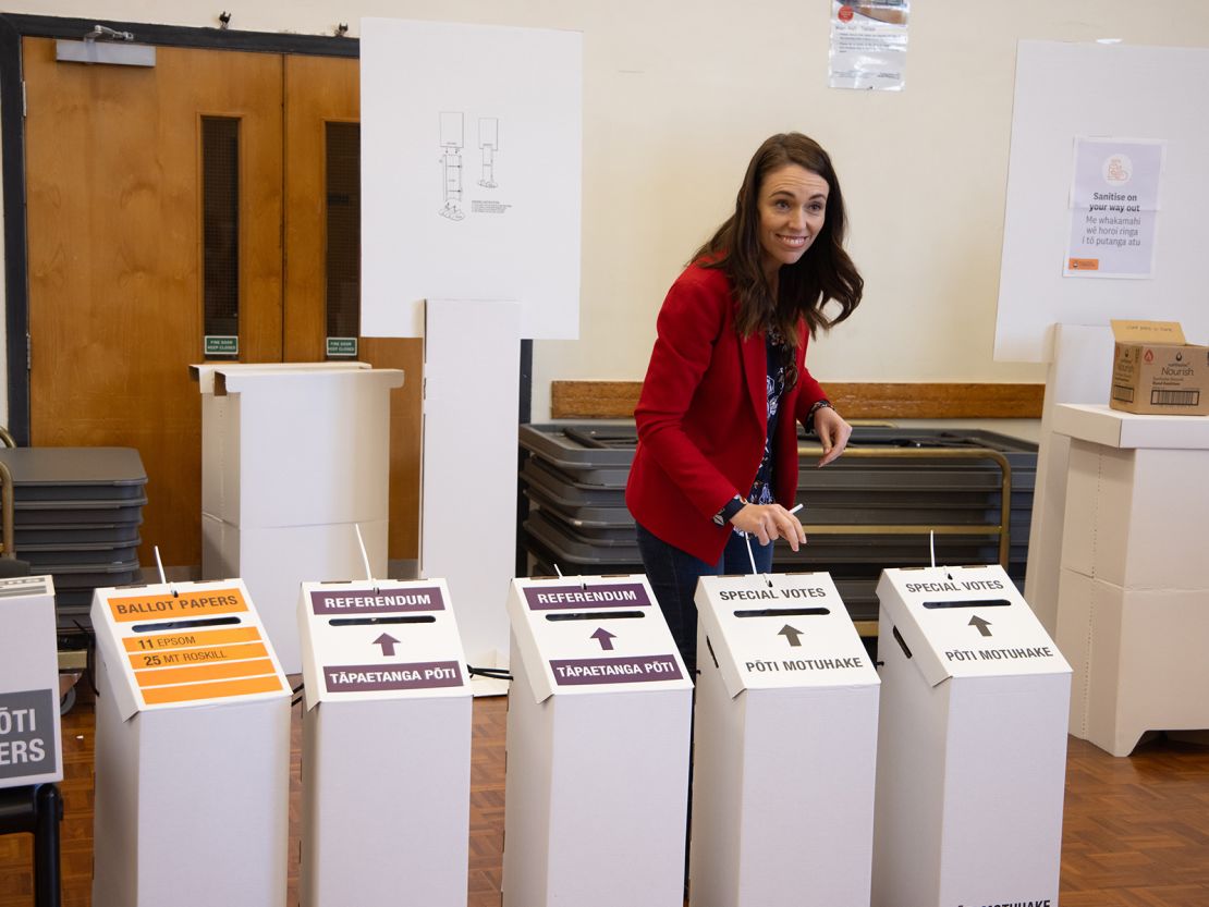 Jacinda Adern, New Zealand's Prime Minister, smiles after casting her ballot at a polling station in Auckland, New Zealand, on October 3, 2020. 