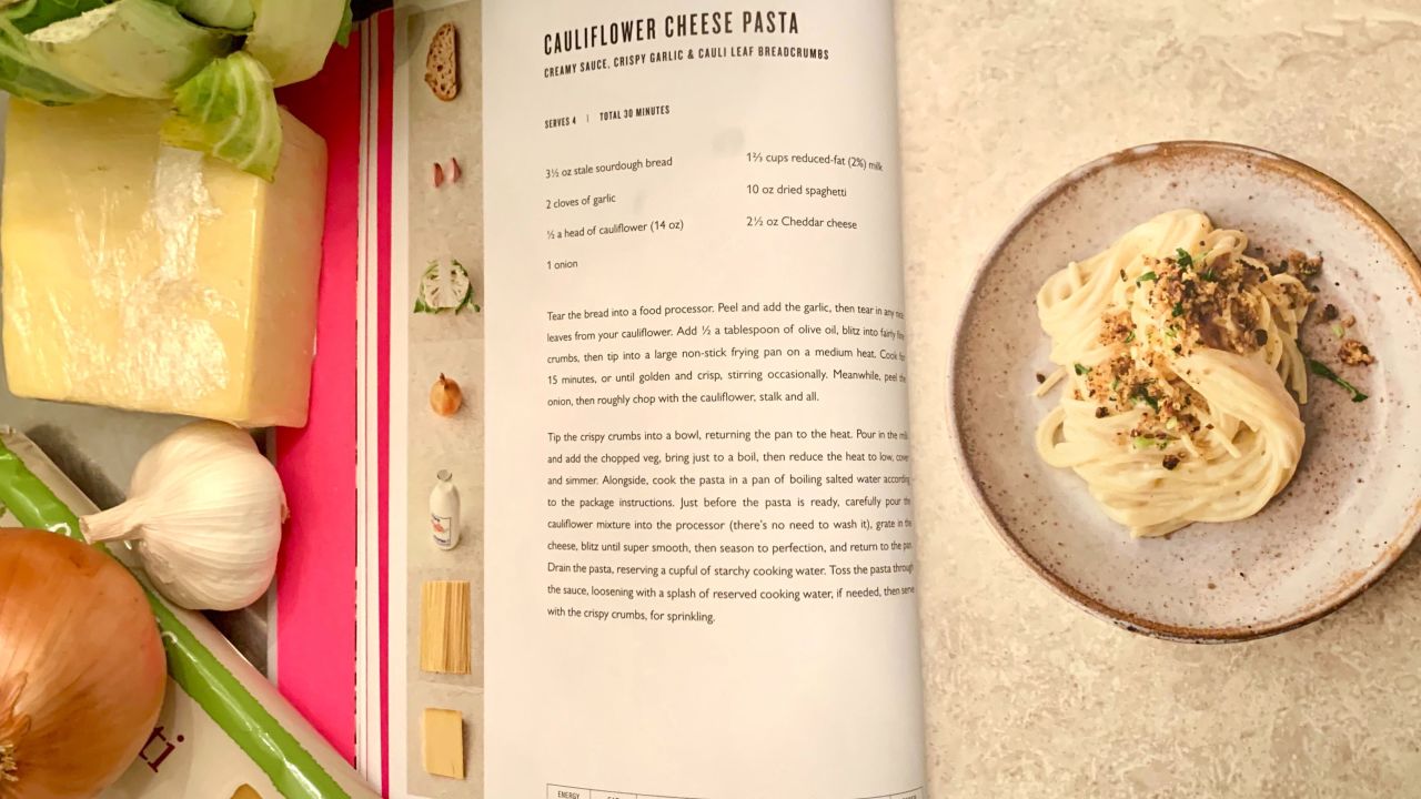 Ingredients are photographed individually in each recipe in Jamie Oliver's "7 Ways."